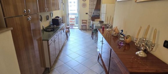 3 Schlafzimmer Wohnung in Turin, Italy, Nr. 350018 13