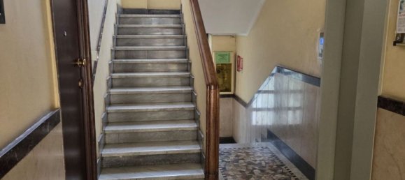 3 Schlafzimmer Wohnung in Turin, Italy, Nr. 350018 6