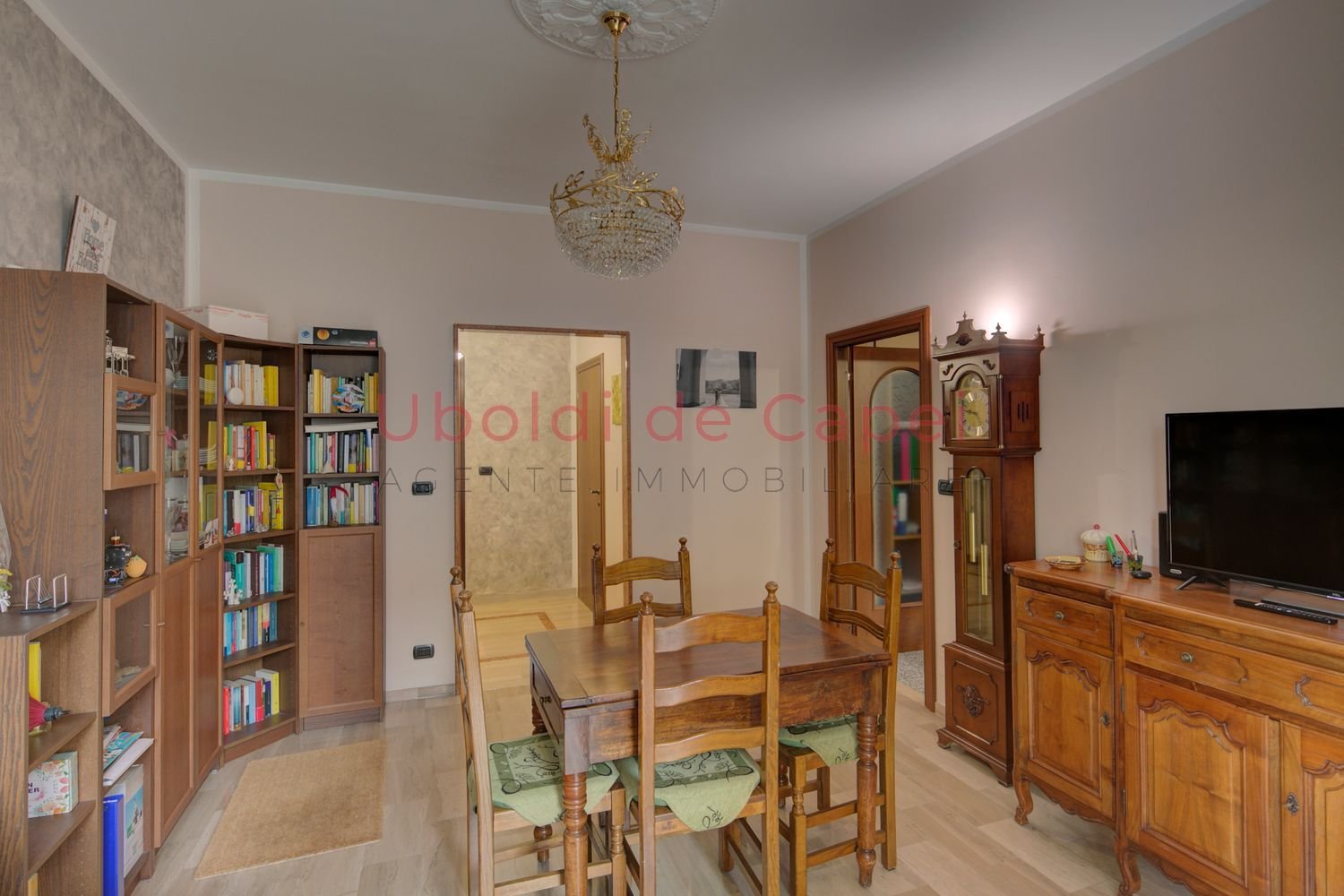 3 rooms Apartment in Turin, Italy No. 10494