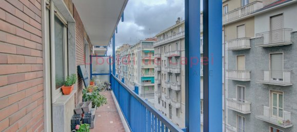 3 rooms Apartment in Turin, Italy No. 10494 15