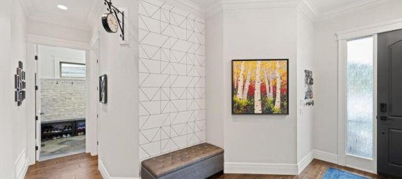 5 bedrooms House in British Columbia, Canada No. 1057 4