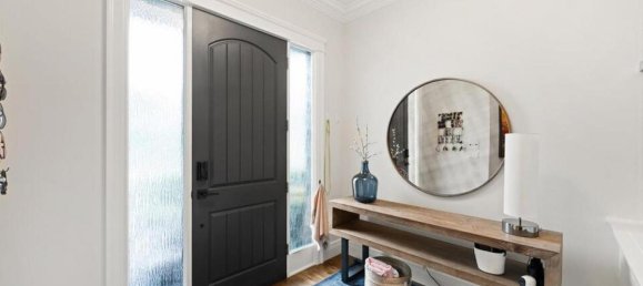 5 bedrooms House in British Columbia, Canada No. 1057 3