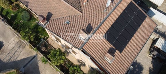 5غرفة فيلا في Cesate, Italy رقم 89641 37