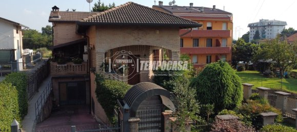 5غرفة فيلا في Cesate, Italy رقم 89641 2