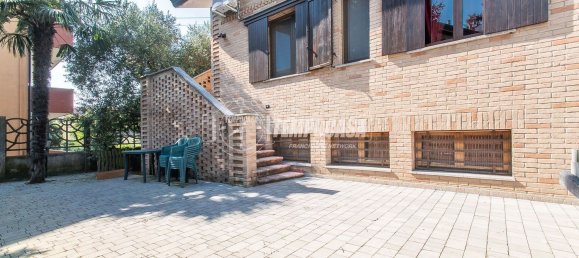 5غرفة فيلا في Cesate, Italy رقم 89641 11