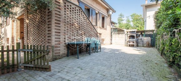 5غرفة فيلا في Cesate, Italy رقم 89641 10