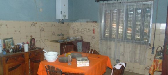 2 bedrooms House in Mesquitela, Portugal No. 163657 2