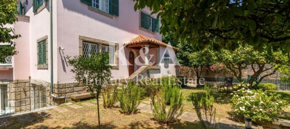 6 bedrooms Villa in Porto, Portugal No. 247714 3