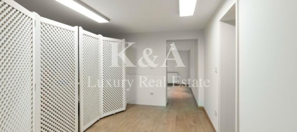 6 bedrooms Villa in Porto, Portugal No. 247714 30