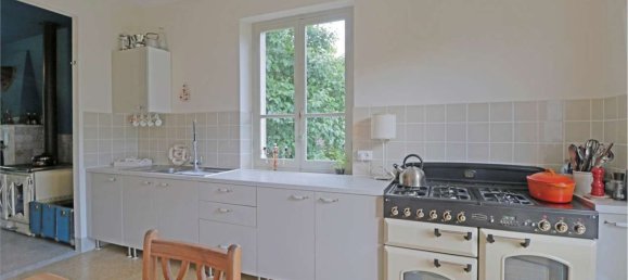 Casa de 15 divisões em Pontremoli, Italy N.º 200453 7