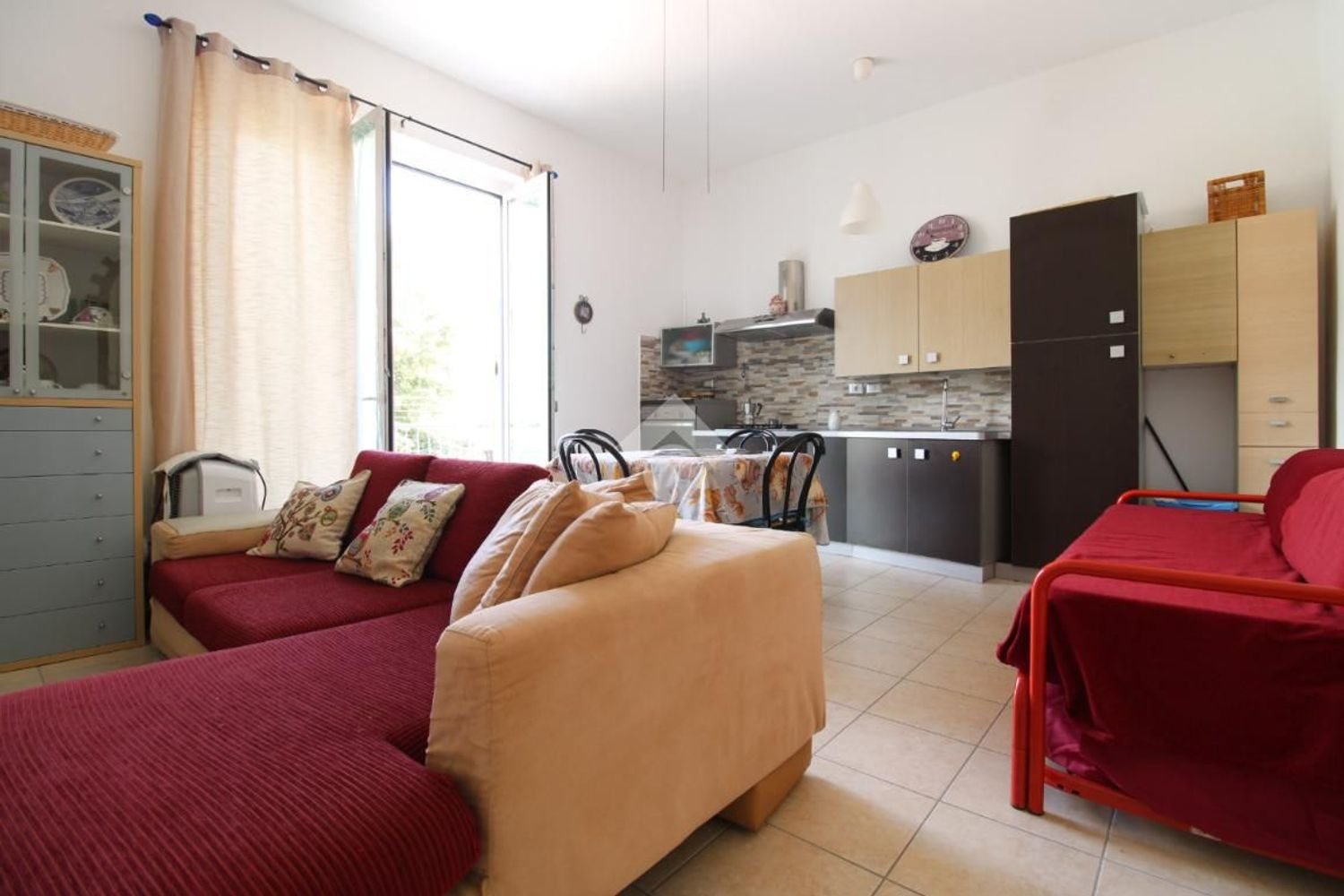 Apartamento de 4 habitaciónes en Sapri, Italy No. 295216