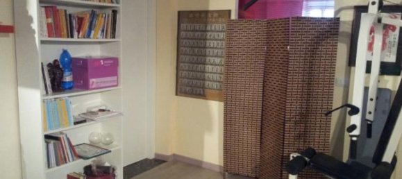 3 Schlafzimmer Haus in Beinasco, Italy, Nr. 252835 5