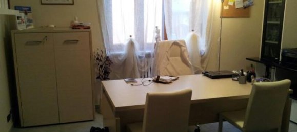 3 Schlafzimmer Haus in Beinasco, Italy, Nr. 252835 2