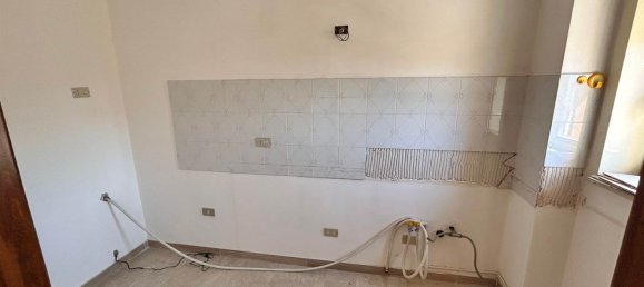 4 bedrooms Building in San Cataldo, Italy No. 282784 5