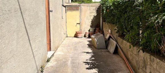 4 bedrooms Building in San Cataldo, Italy No. 282784 21