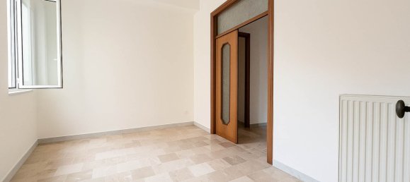 4 bedrooms Building in San Cataldo, Italy No. 282784 3