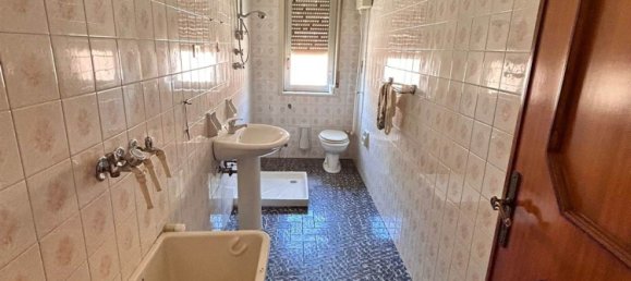 4 bedrooms Building in San Cataldo, Italy No. 282784 14