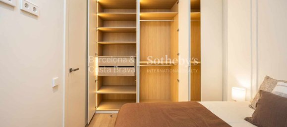 3 Schlafzimmer Wohnung in Eixample, Spain, Nr. 253406 21