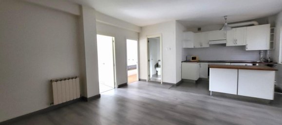 2 bedrooms Apartment in Gijon, Spain No. 135325 7
