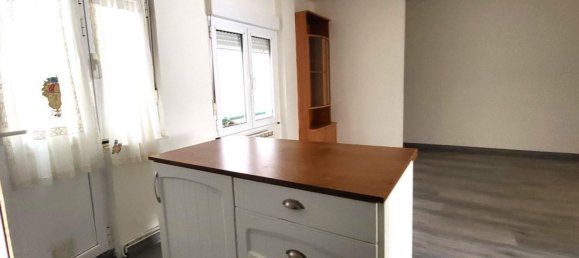 2 bedrooms Apartment in Gijon, Spain No. 135325 4