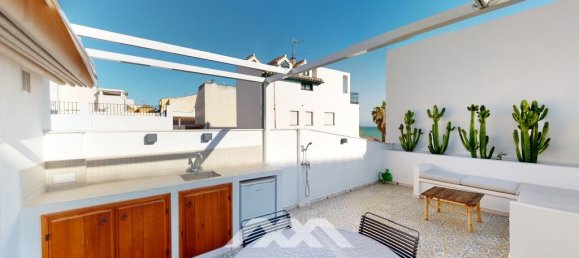 2 bedrooms Townhouse in Caleta de Velez, Spain No. 49009 2