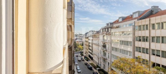 4 Schlafzimmer Wohnung in Lisbon, Portugal, Nr. 146986 3