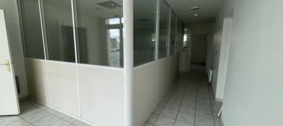 Büro in Saint-Erme-Outre-et-Ramecourt, France 307m², Nr. 274818 6