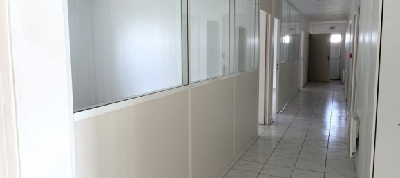 Büro in Saint-Erme-Outre-et-Ramecourt, France 307m², Nr. 274818 2