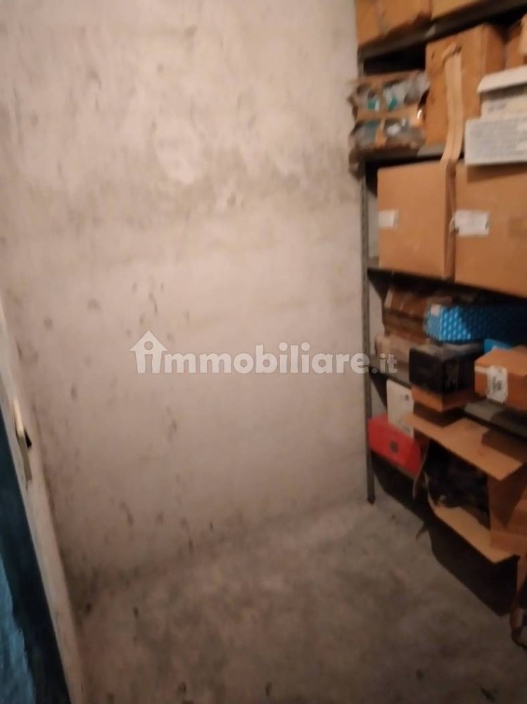 2 Schlafzimmer Wohnung in Nova Milanese, Italy, Nr. 282933
