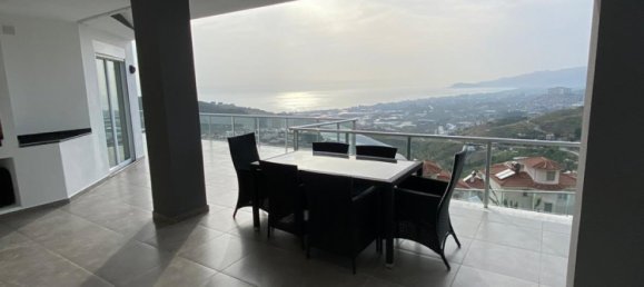 Villa 5+2 in Kargicak, Turkey No. 18005 2