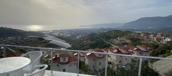 Villa 5+2 in Kargicak, Turkey No. 18005 9