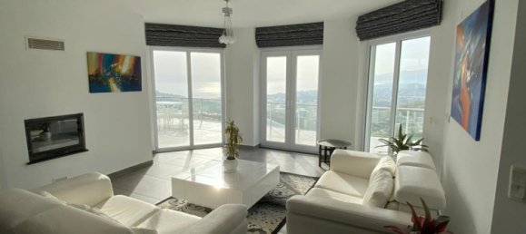 Villa 5+2 in Kargicak, Turkey No. 18005 17