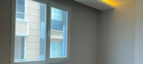 Apartment 3+1 in Istanbul, Turkey No. 24702 8