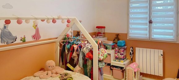 3 Schlafzimmer Haus in Chalons-en-Champagne, France, Nr. 300544 9