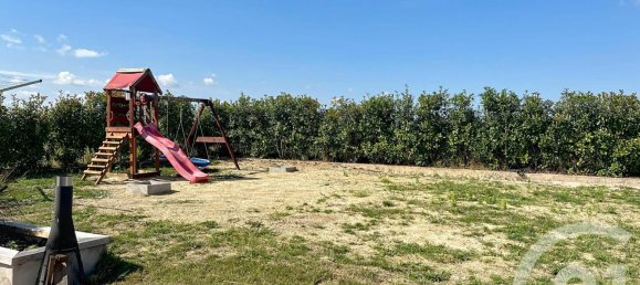 3 Schlafzimmer Haus in Chalons-en-Champagne, France, Nr. 300544 11