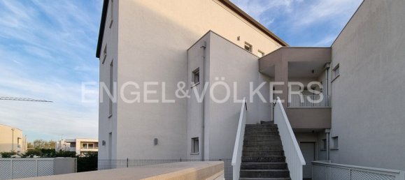 Duplex T1 em Jesolo, Italy N.º 127372 10