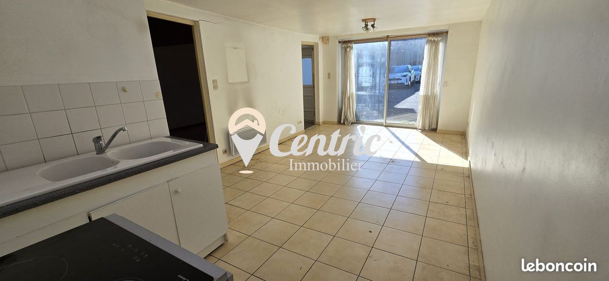 Casa de 1 dormitorio en Bressuire, France No. 287735