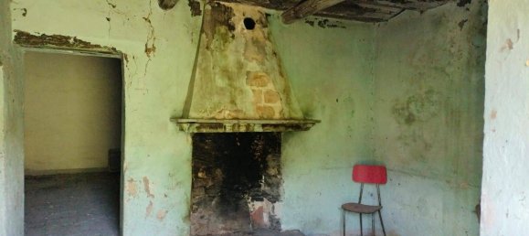 4 rooms House in Maiolo, Italy No. 162758 8