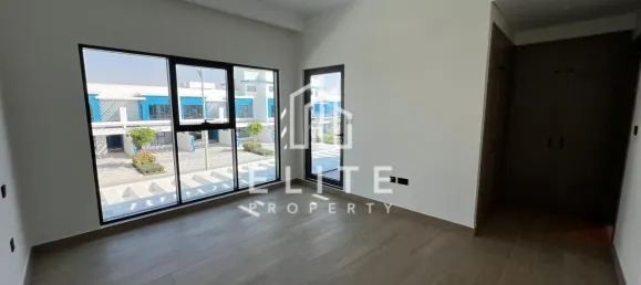 4 dormitorios adosado en venta en Dubai, UAE № 113331 9
