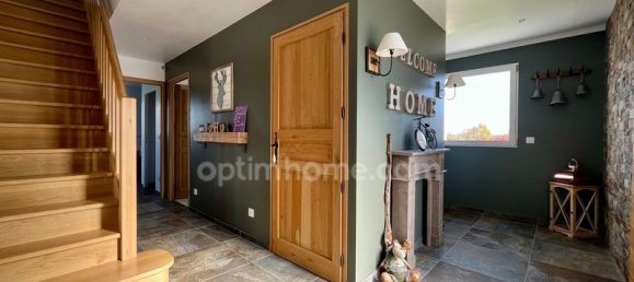 5 bedrooms House in Honfleur, France No. 192624 9