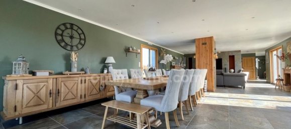 5 bedrooms House in Honfleur, France No. 192624 7