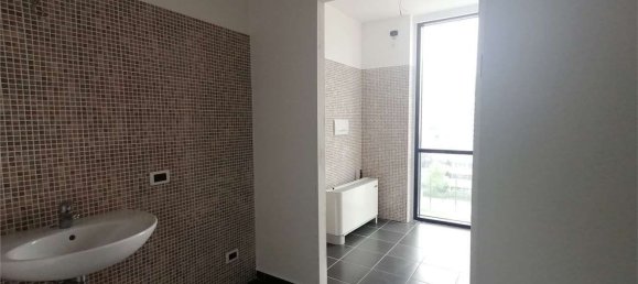 Escritório em Trento, Italy 150 m² N.º 175669 8