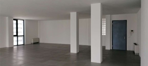 Escritório em Trento, Italy 150 m² N.º 175669 16