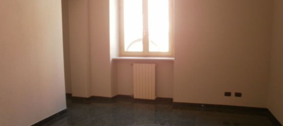 5 rooms Apartment in Asti, Italy No. 158894 6