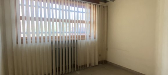 5-Zimmer Gewerbliche Immobilie in Casalgrande, Italy, Nr. 88552 9