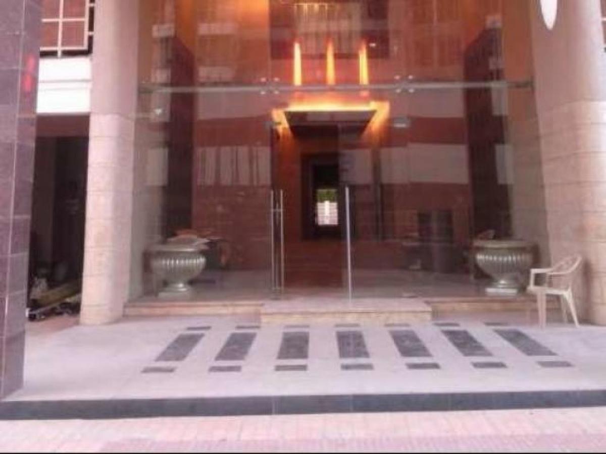 3 bedrooms House in Mumbai, India No. 61533