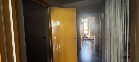 Gewerbliche Immobilie in Scandicci, Italy 70m², Nr. 313461 8