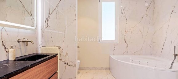 Villa de 7 dormitorios en Marbella, Spain No. 19412 17