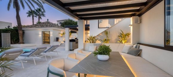 5 غرف نوم منزل في Marbella, Spain رقم 100525 2