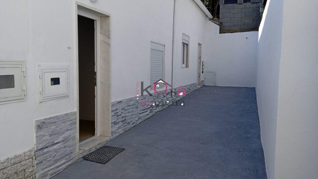 5 bedrooms House in Lisbon, Portugal No. 135015